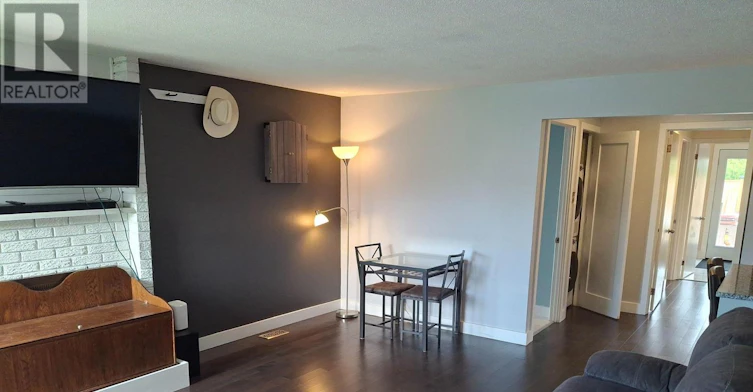 30 Lansfield Way, Ottawa, ON, K2G 3V8 - 2