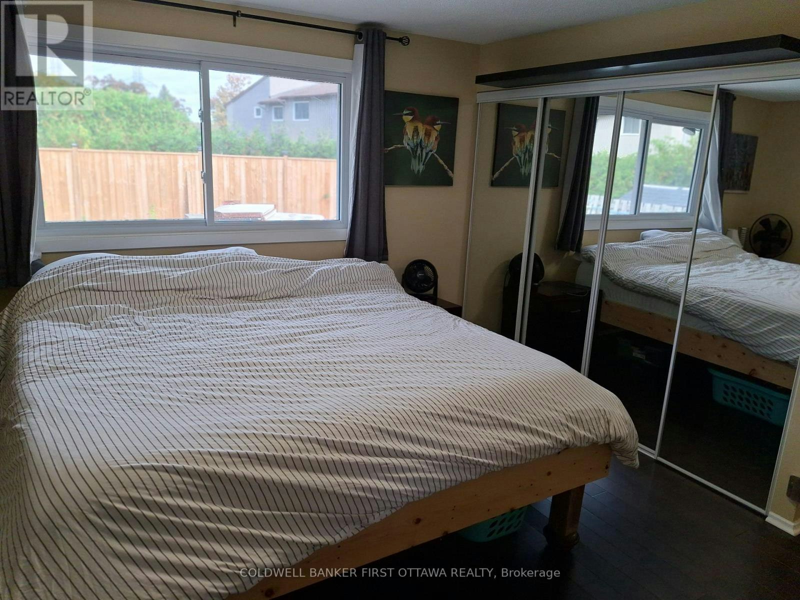 30 Lansfield Way, Ottawa, ON, K2G 3V8 - 11