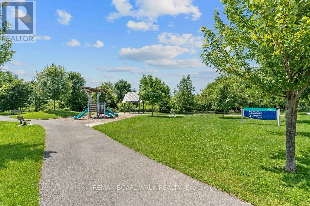 427 Brigatine Avenue, Ottawa, ON, K2S 0P7 - 28