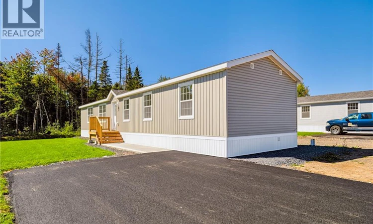 47 Oak Ridge Crescent