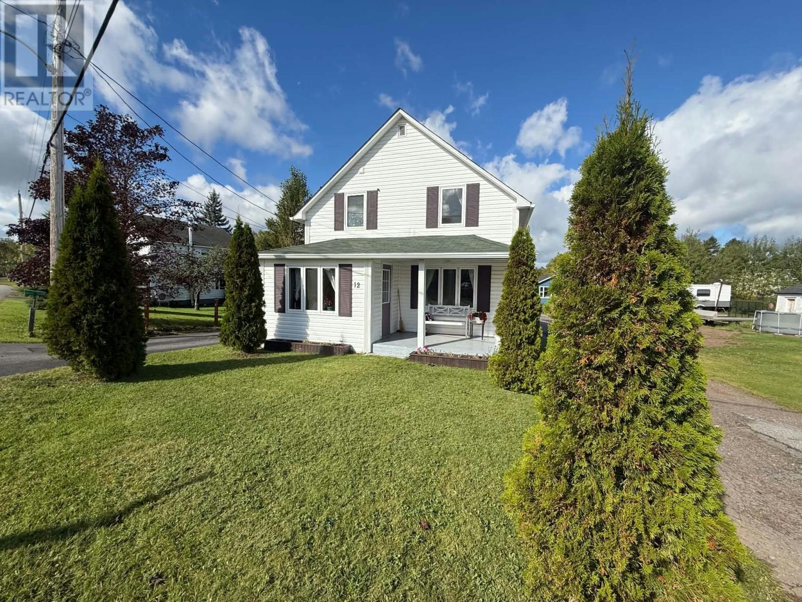 12 Memorial Avenue, Botwood, NL, A0H 1E0