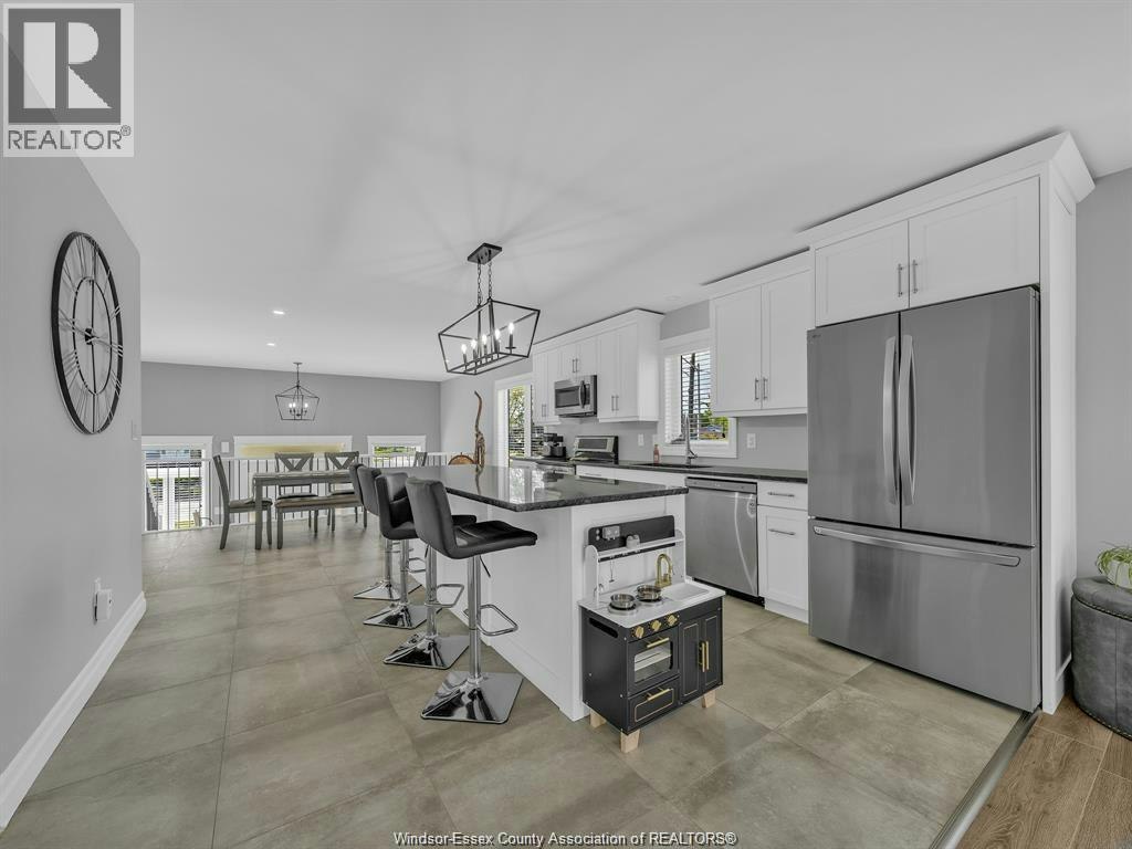 702 Lesperance Road, Tecumseh, ON, N8N 1W7 - 14