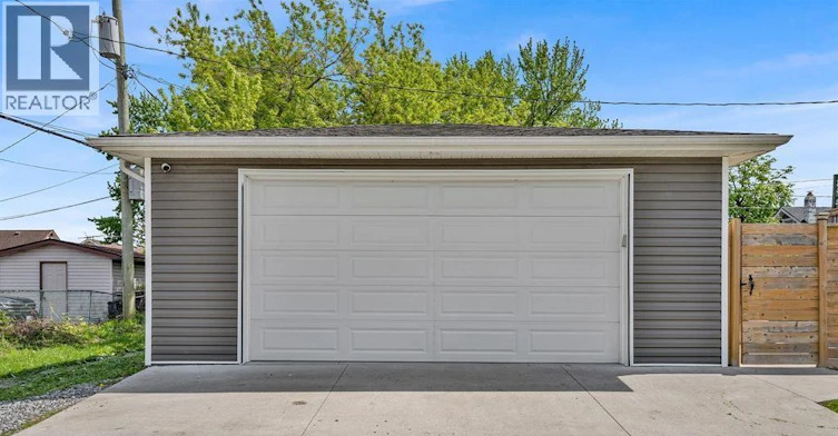 702 Lesperance Road, Tecumseh, ON, N8N 1W7 - 5