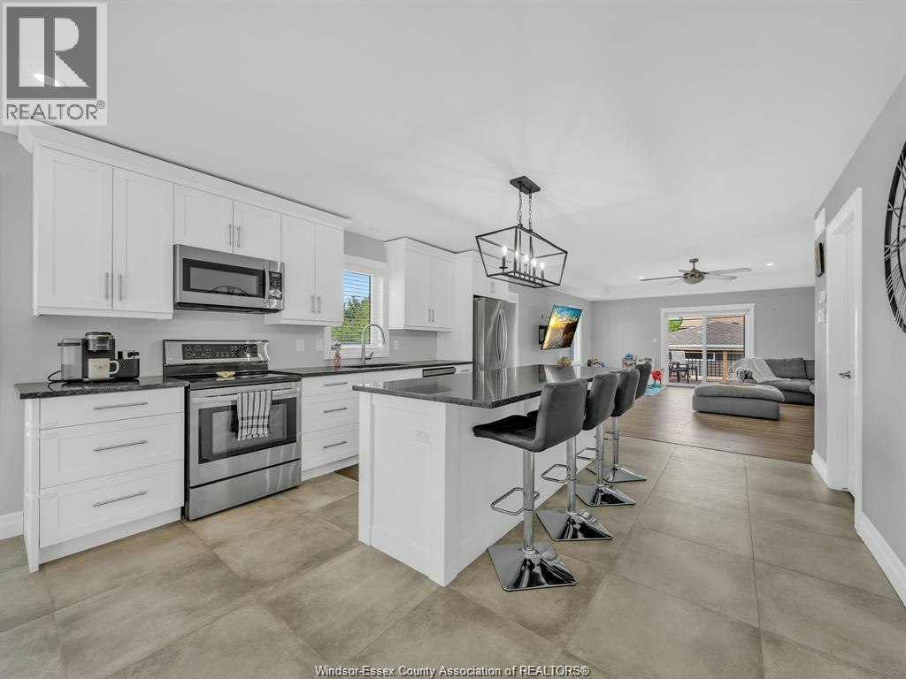 702 Lesperance Road, Tecumseh, ON, N8N 1W7 - 13