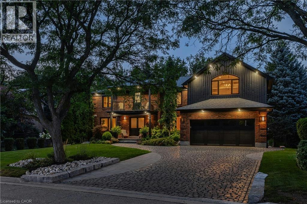 50 Roehampton Court, Kitchener, ON, N2A 3L1