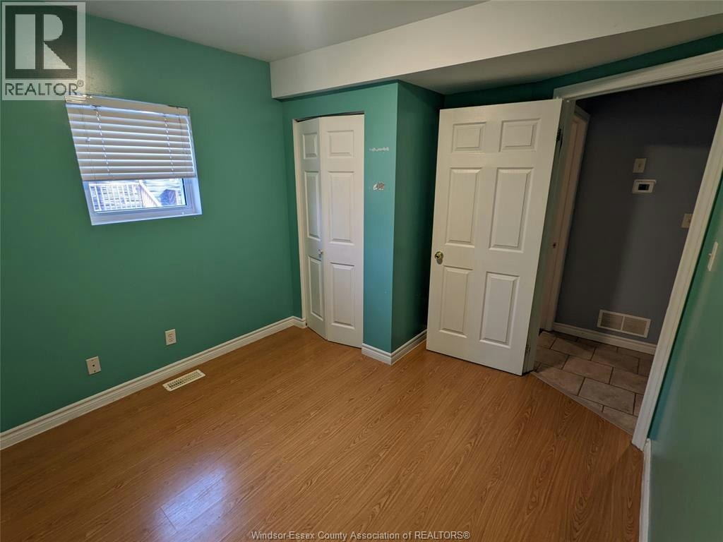 MAIN-349 Tuscarora, Windsor, ON, N9A 3L8 - 7