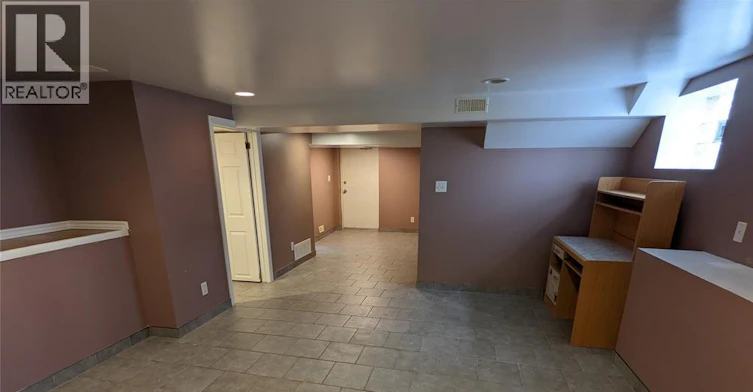 MAIN-349 Tuscarora, Windsor, ON, N9A 3L8 - 16