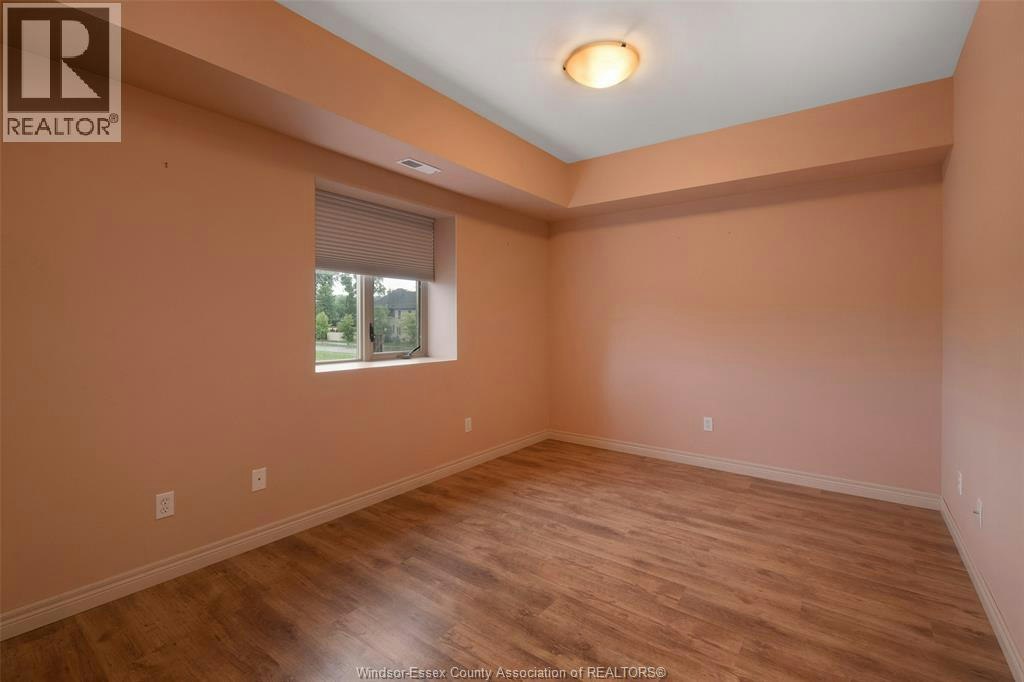 219-5995 Ellis, Lasalle, ON, N9H 2P1 - 13