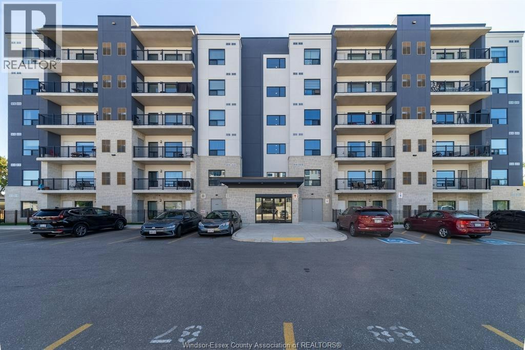 516-3320 Stella Crescent, Windsor, ON, N8T 0B7 - 2