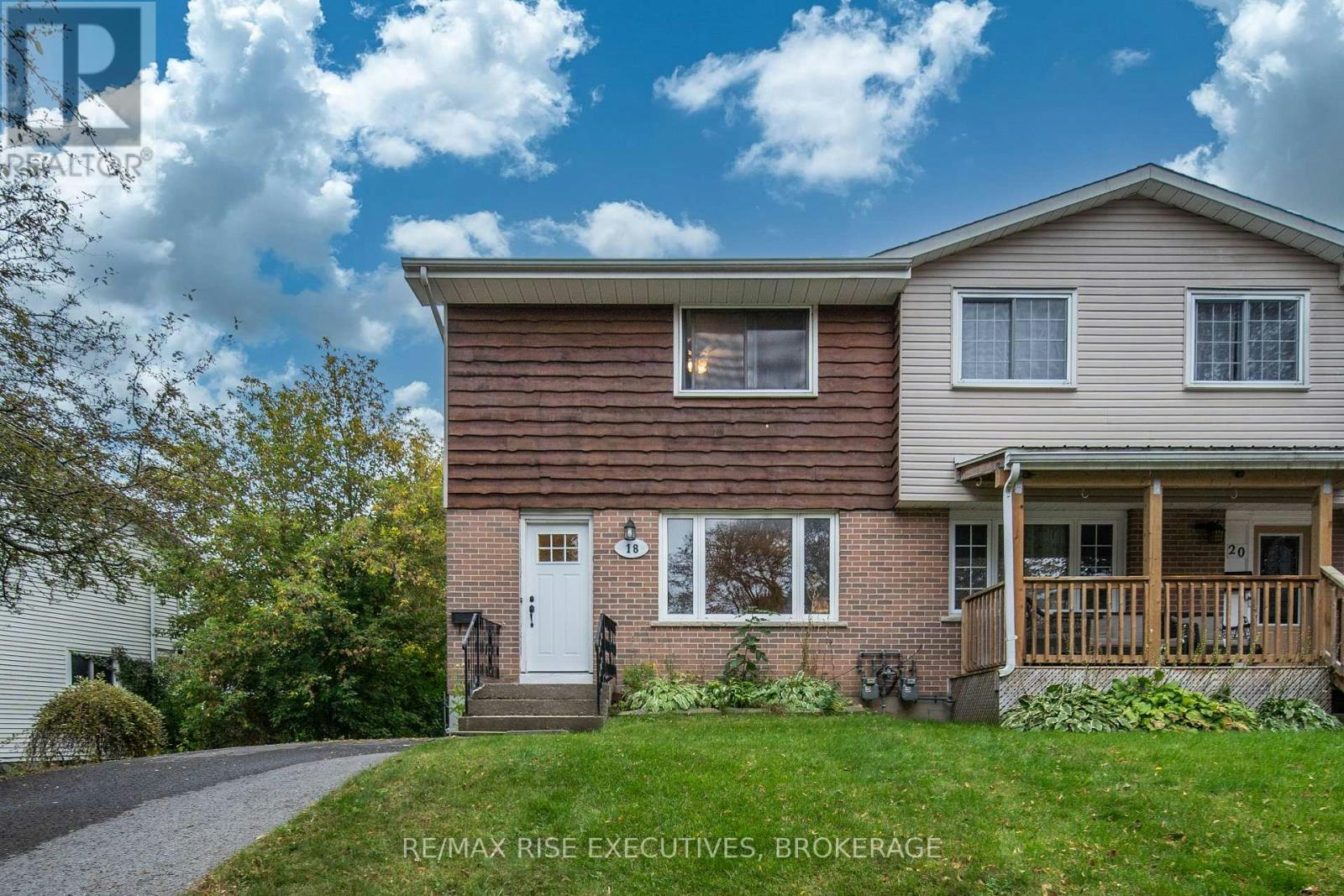18 Carriage Court Avenue, Kingston, ON, K7K 5X2
