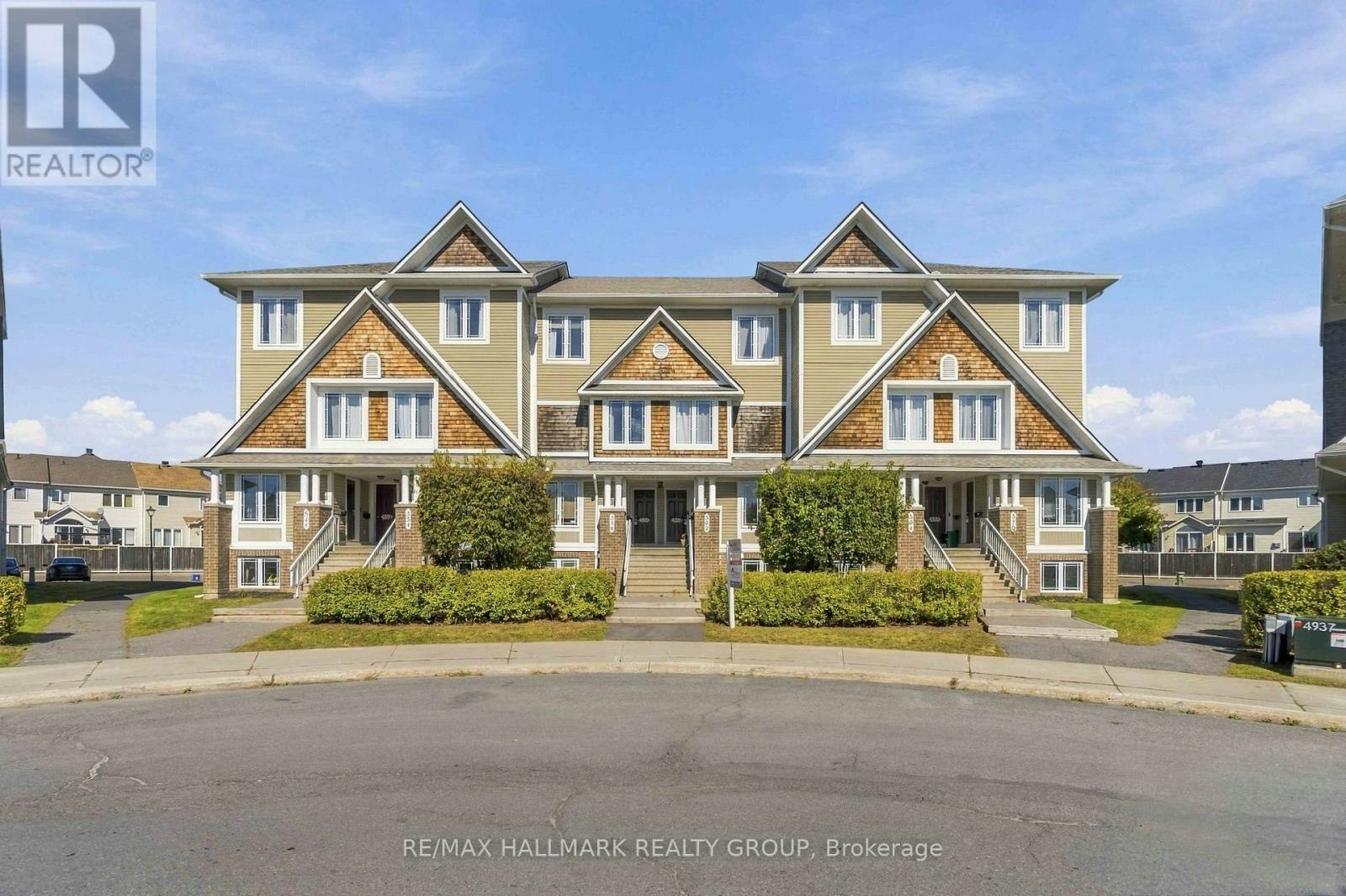 8-562 Lakeridge Drive, Ottawa, ON, K4A 0H4