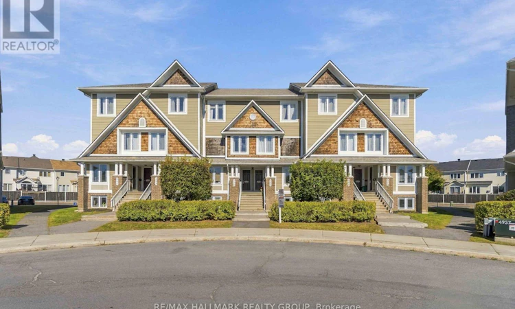 8-562 Lakeridge Drive