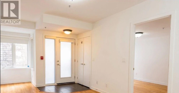 209 458d King Edward Avenue, Ottawa, ON, K1N 0B3