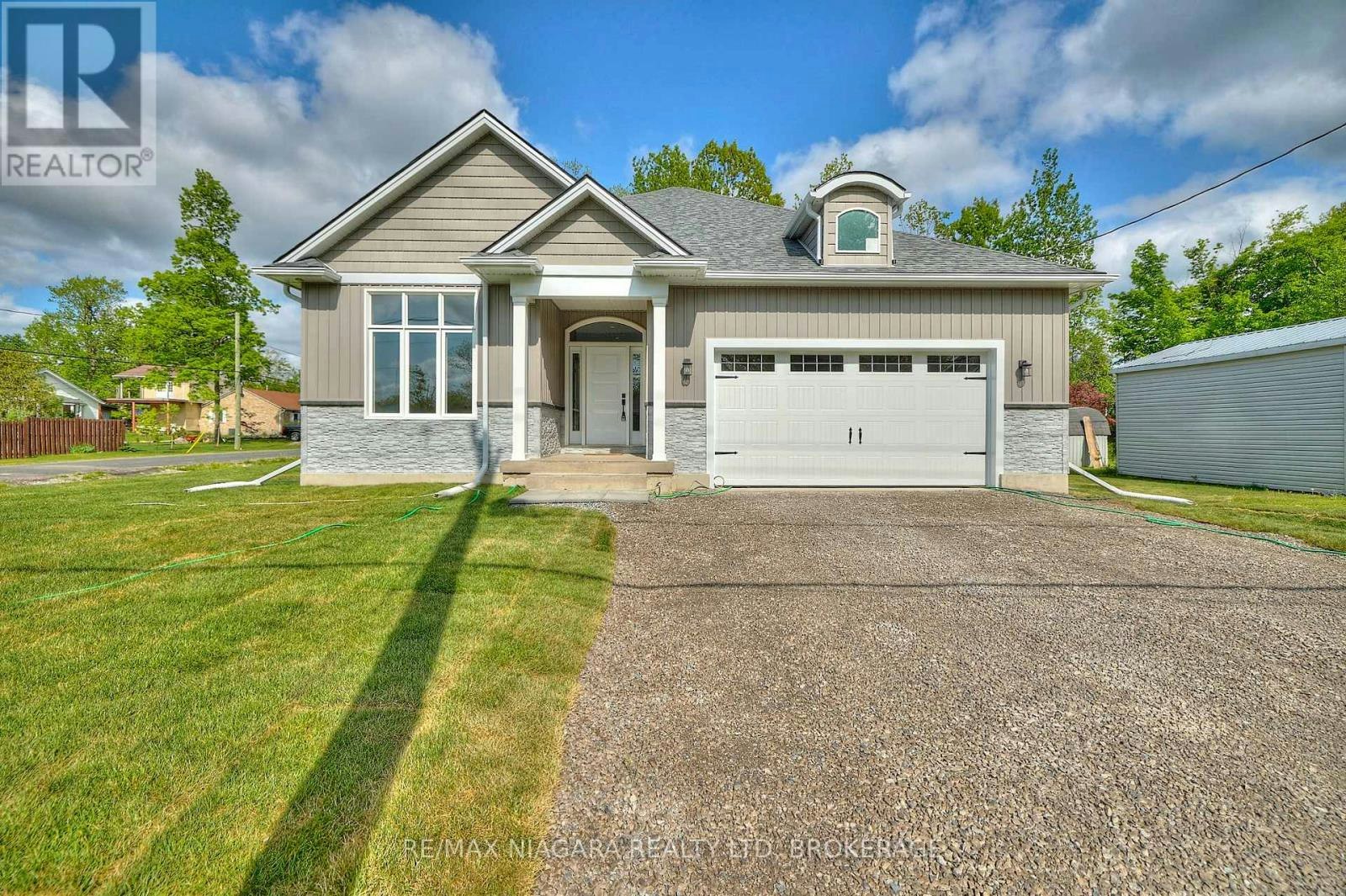 196 Bernard Avenue, Fort Erie, ON, L0S 1N0