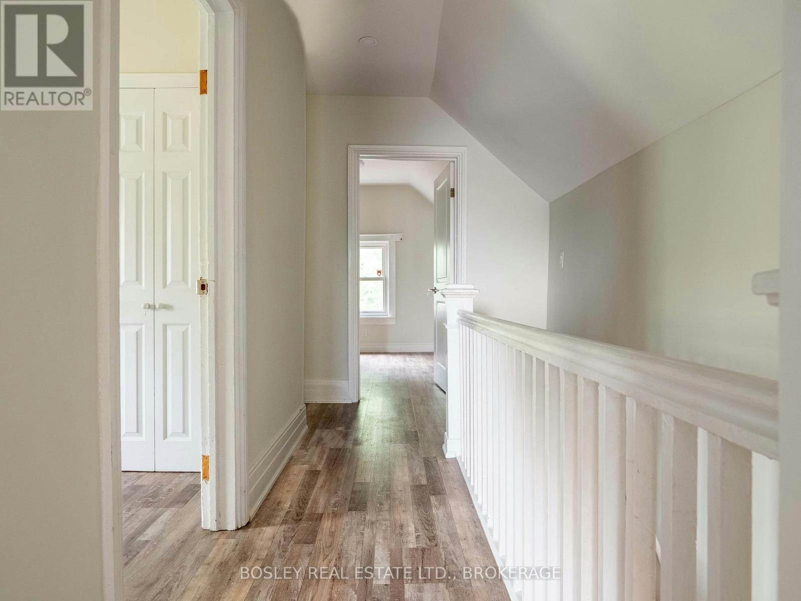 5 Herrick Avenue, St. Catharines, ON, L2P 2S7 - 12
