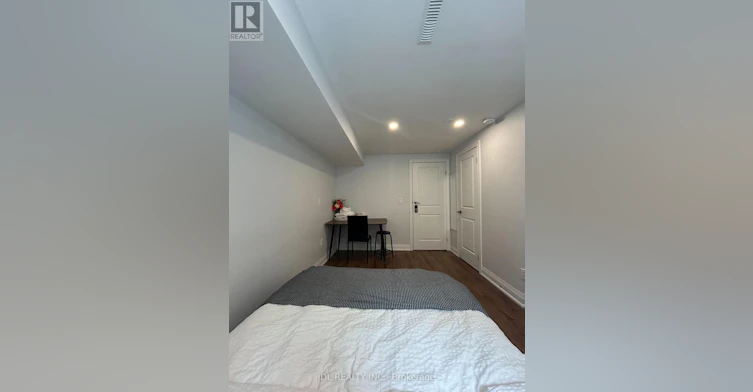 973 Willowdale Ave Avenue, Toronto, ON, M2M 3C6 - 8