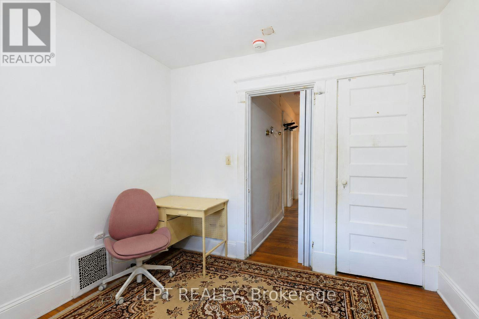 A-627 Crawford Street, Toronto, ON, M6G 3K1 - 13