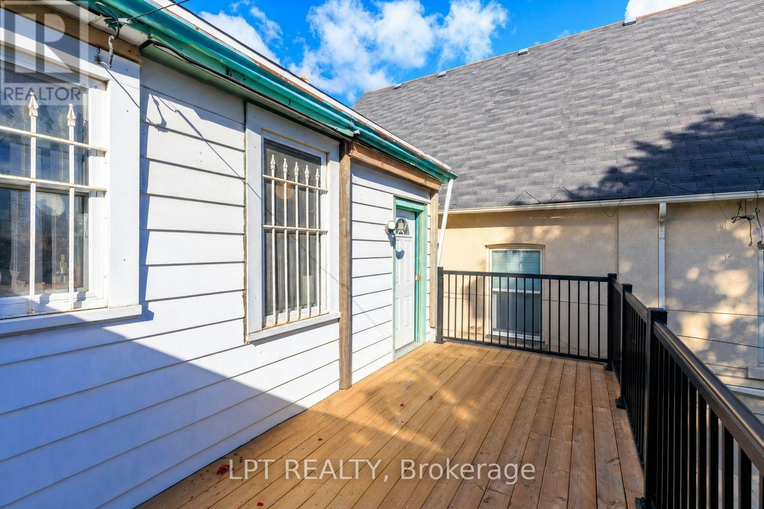 A-627 Crawford Street, Toronto, ON, M6G 3K1 - 8