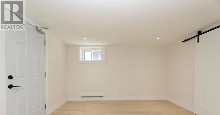 LOWER-435 Kingston Road, Toronto, ON, M4L 1V2 - 6