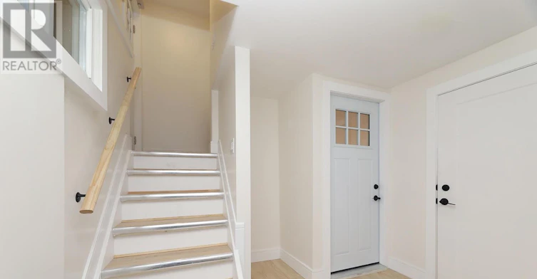 LOWER-435 Kingston Road, Toronto, ON, M4L 1V2 - 11