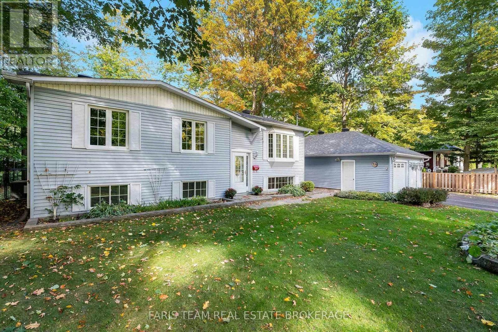 8 Pinecone Avenue, Tiny, ON, L9M 0J2
