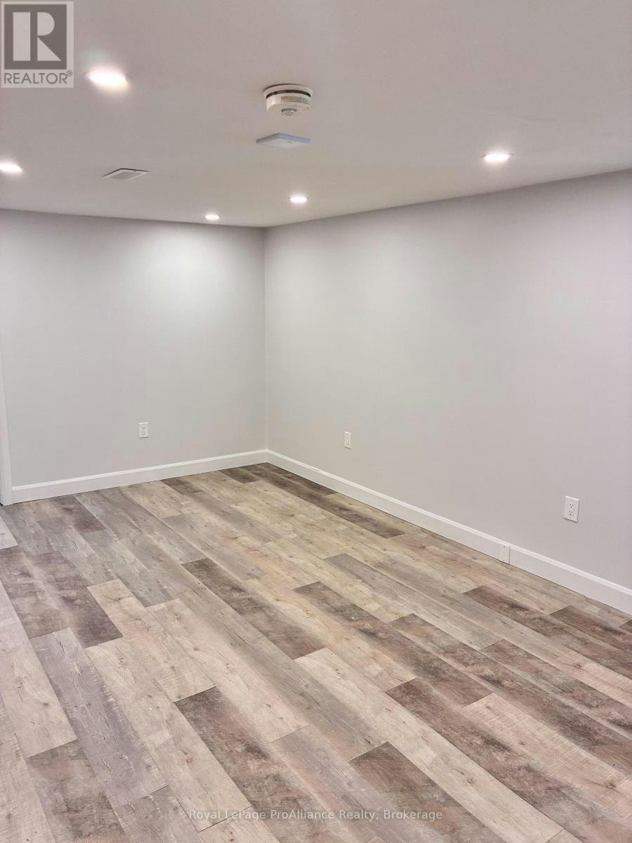 B-44 Park Gardens NORTH, Belleville, ON, K8P 2M3 - 12