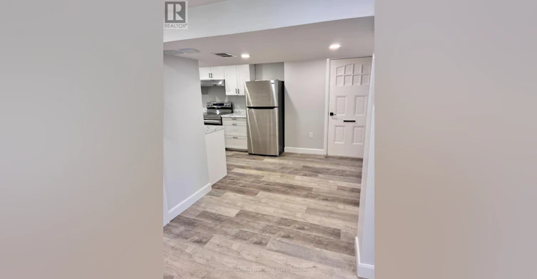B-44 Park Gardens NORTH, Belleville, ON, K8P 2M3 - 9