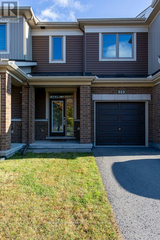 523 Thimbleberry Row, Ottawa, ON, K4A 1C2