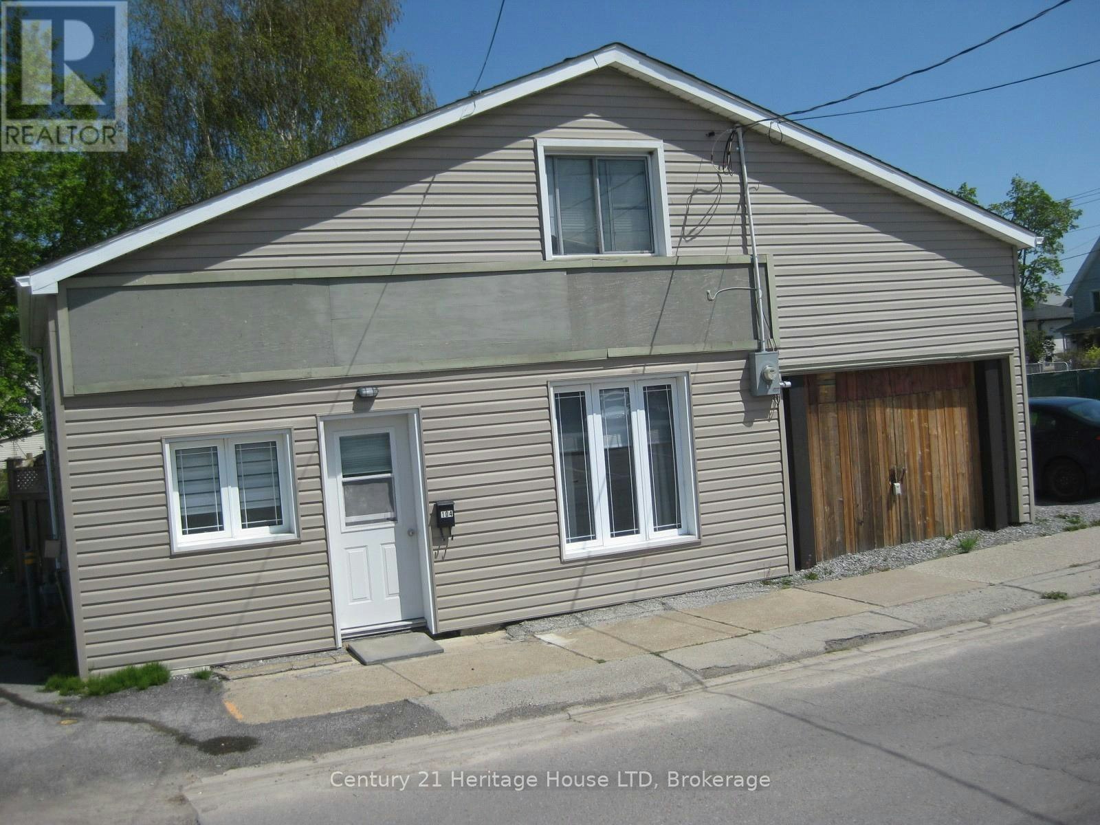 104 Fraser Street, Port Colborne, ON, L3K 1E4