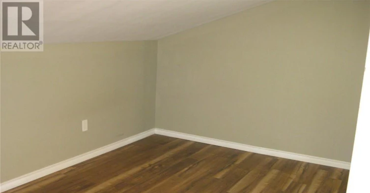 104 Fraser Street, Port Colborne, ON, L3K 1E4 - 7