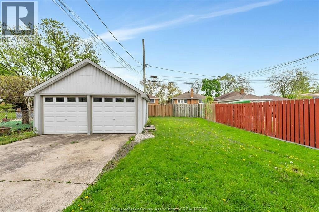 UPPER-1564 Alexis Road, Windsor, ON, N8Y 4P2 - 10