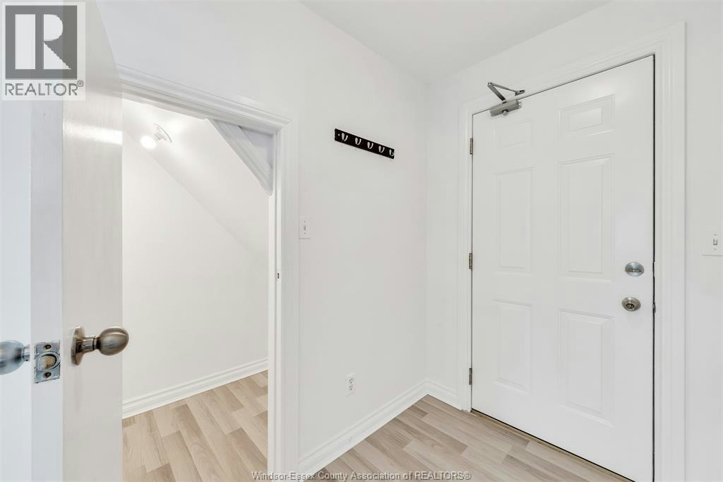 UPPER-1564 Alexis Road, Windsor, ON, N8Y 4P2 - 26