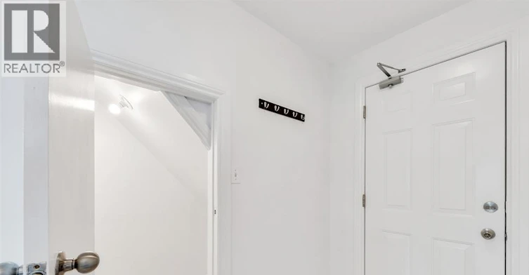 UPPER-1564 Alexis Road, Windsor, ON, N8Y 4P2 - 26