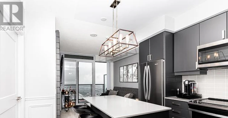 LPH16-7895 Jane Street, Vaughan, ON, L4K 2M7 - 2