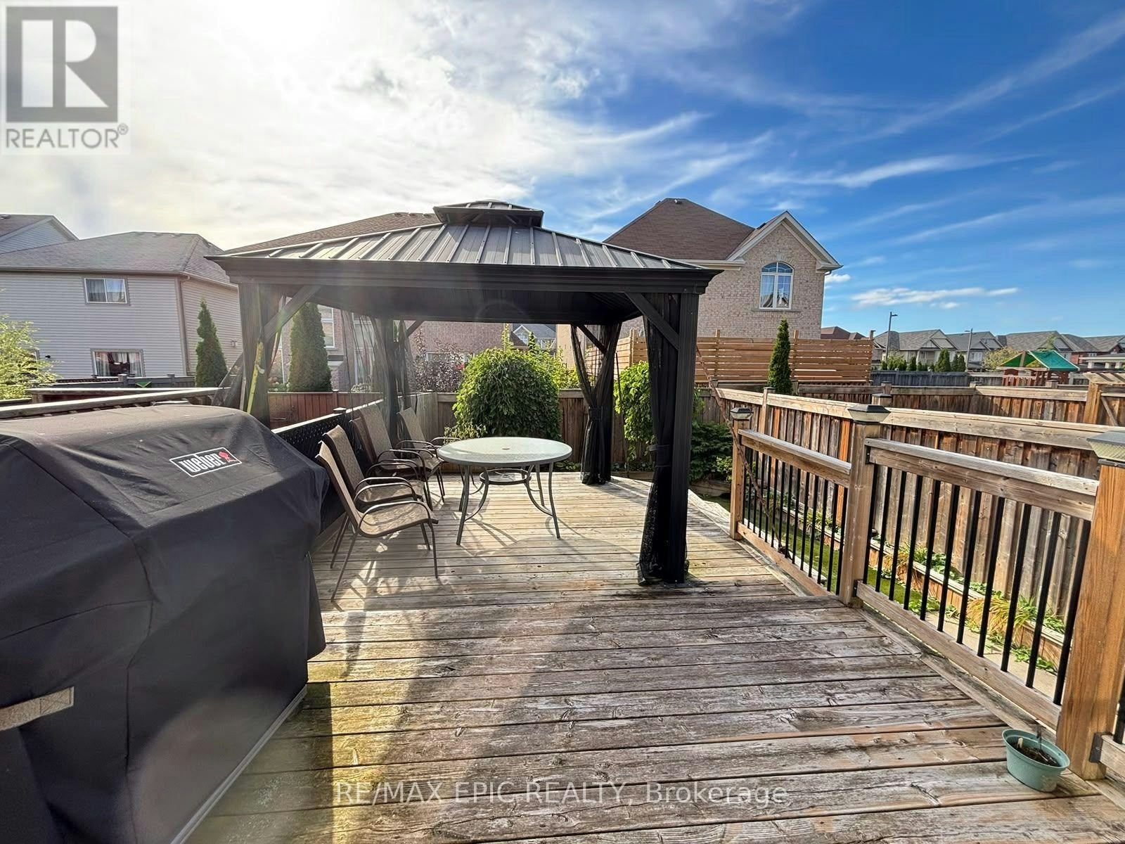 38 Wyndham Circle, Georgina, ON, L0E 1R0 - 8