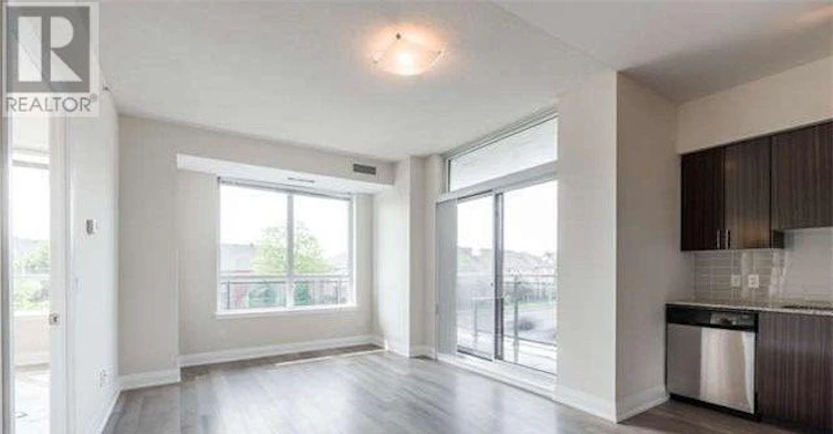 216-95 Park Road NORTH, Vaughan, ON, L4J 0J1 - 4