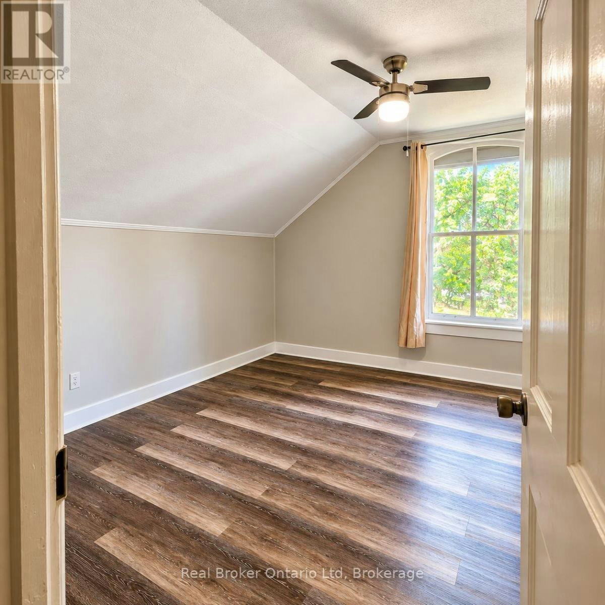 2-1154 4th Avenue E, Owen Sound, ON, N4K 2P4 - 6