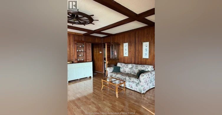 404 Robson Road, Leamington, ON, N8H 0A7 - 6