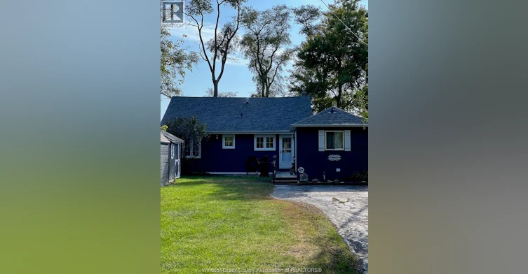 404 Robson Road, Leamington, ON, N8H 0A7 - 2