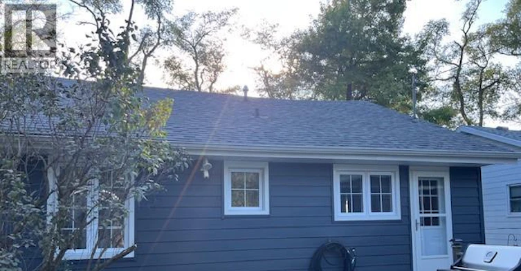 404 Robson Road, Leamington, ON, N8H 0A7 - 3