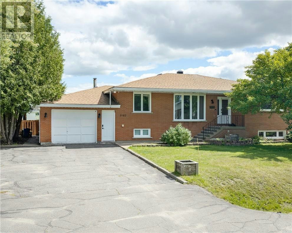 3182 Leo Avenue, Greater Sudbury, ON, P3N 1B7