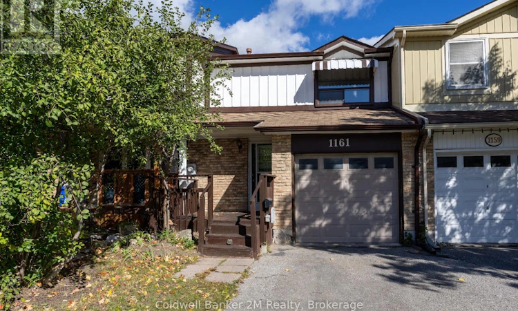1161 Trowbridge Court