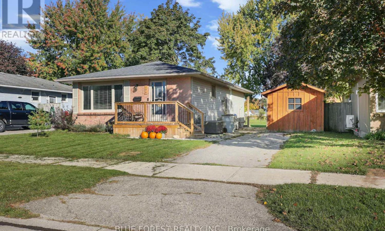 106 Harold Ct Court
