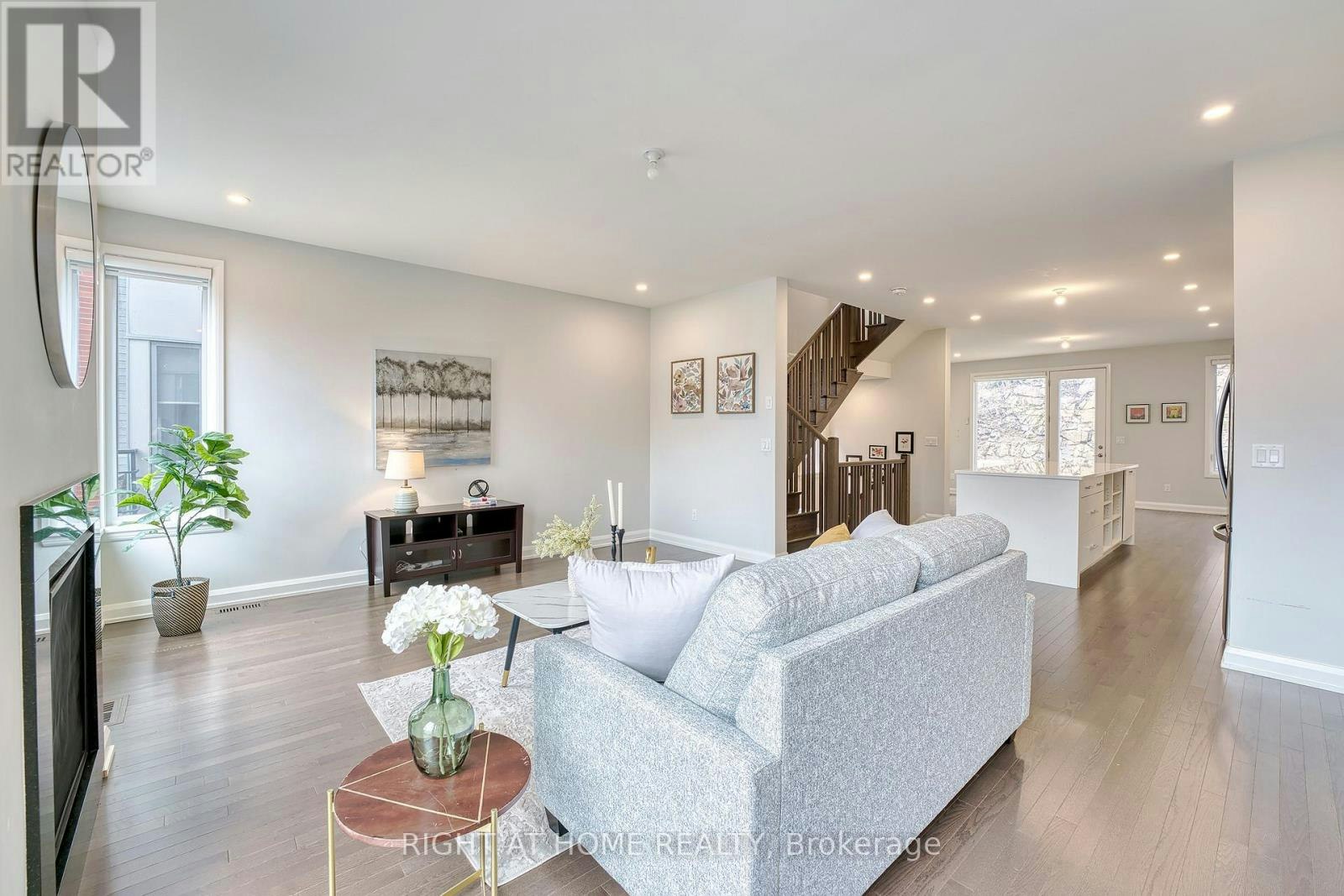 153 Boundstone Way, Ottawa, ON, K2T 0M5 - 16