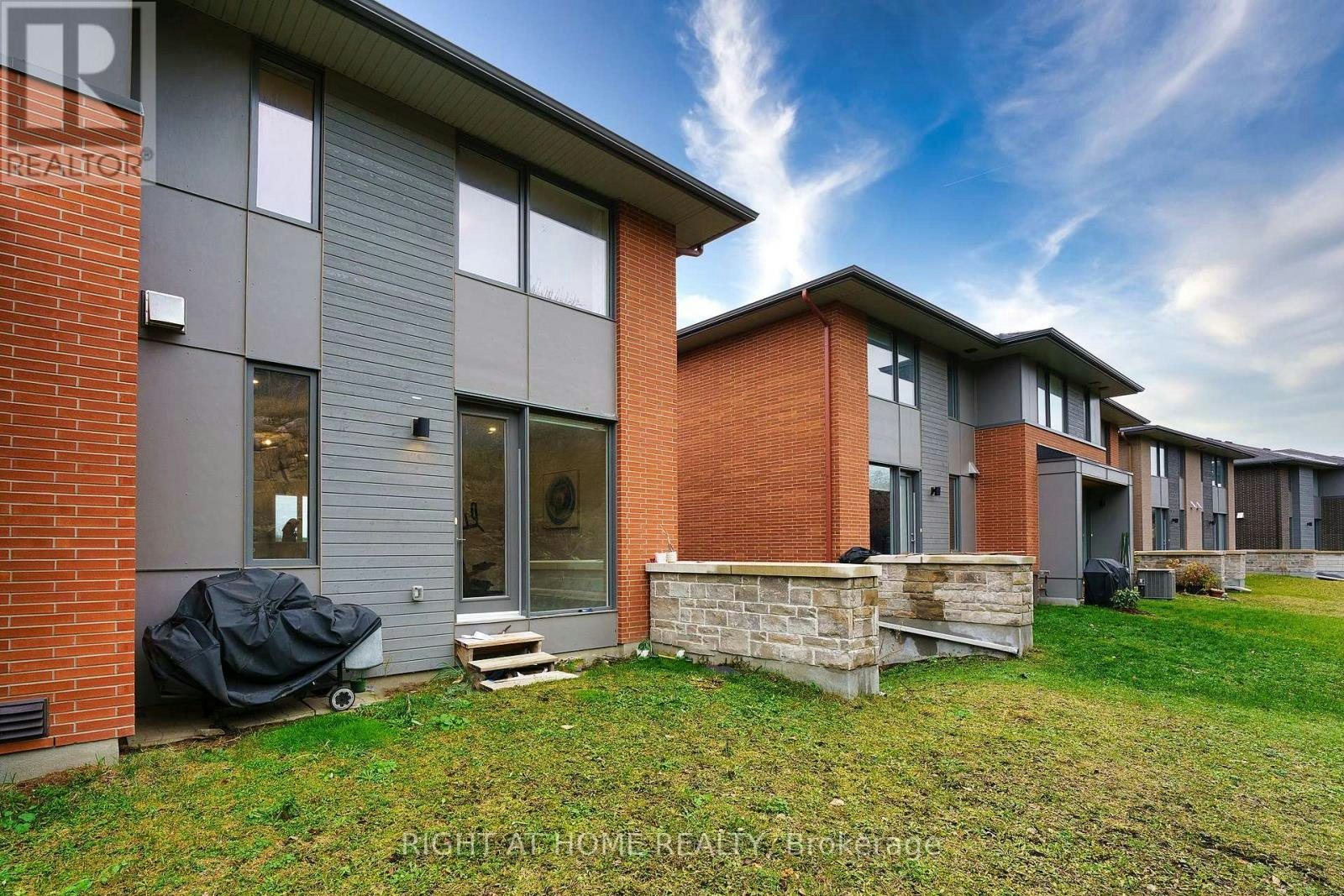 153 Boundstone Way, Ottawa, ON, K2T 0M5 - 30