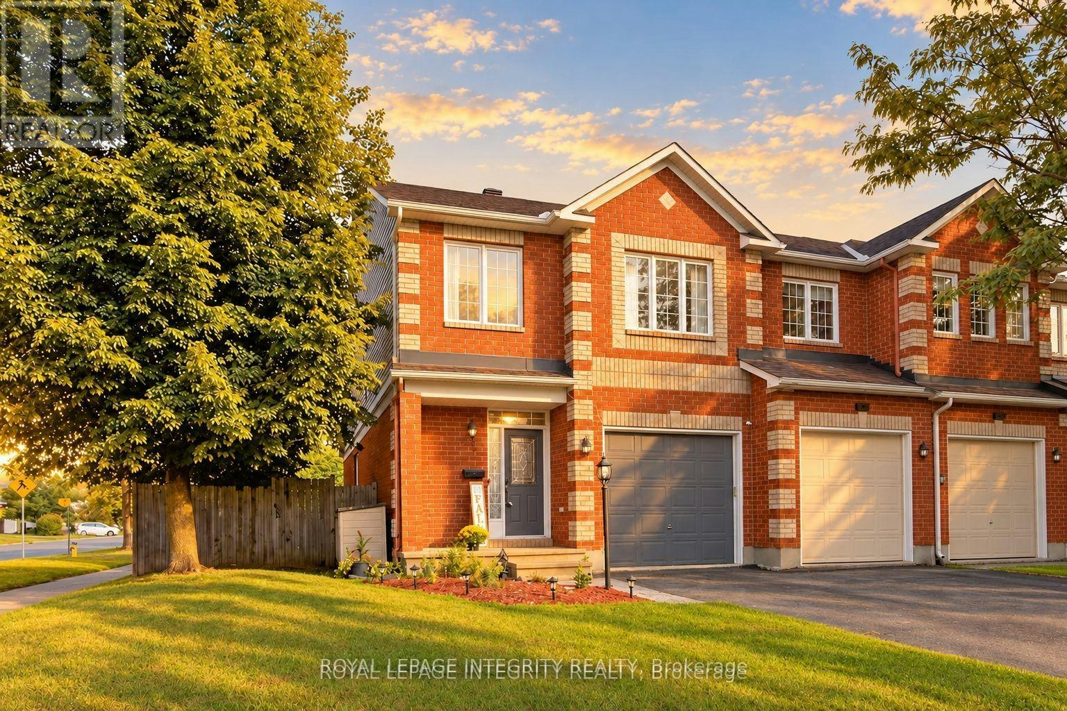 1 Chantilly Gate, Ottawa, ON, K2S 2B2