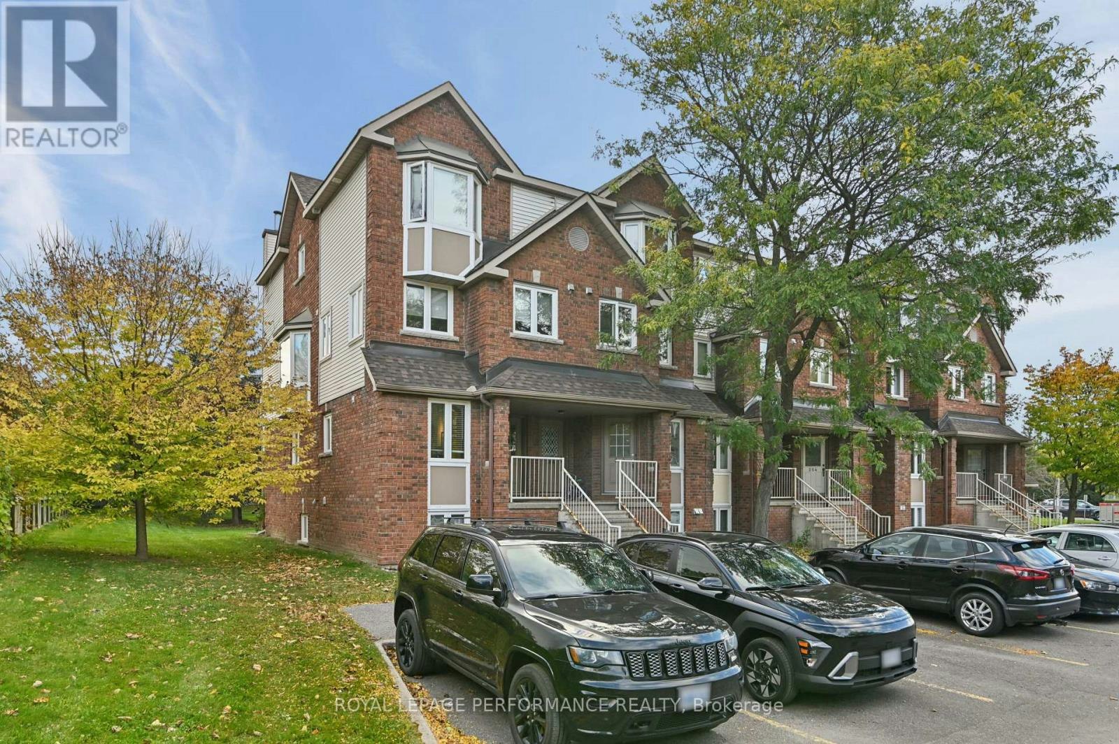 6-266 Briston Private, Ottawa, ON, K1G 5P9