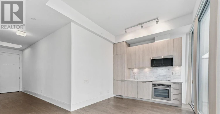 5305-50 Charles Street E, Toronto, ON, M4Y 0C3 - 9