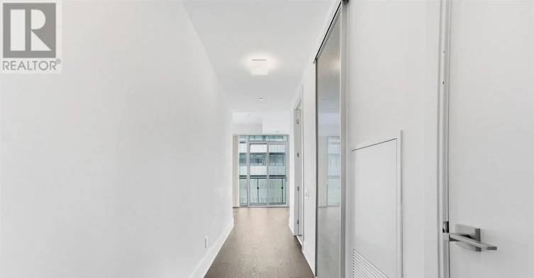 5305-50 Charles Street E, Toronto, ON, M4Y 0C3 - 5