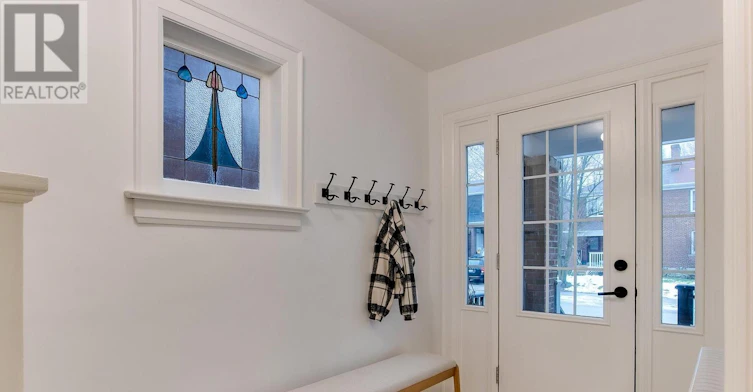 42 Thurston Road, Toronto, ON, M4S 2V7 - 3